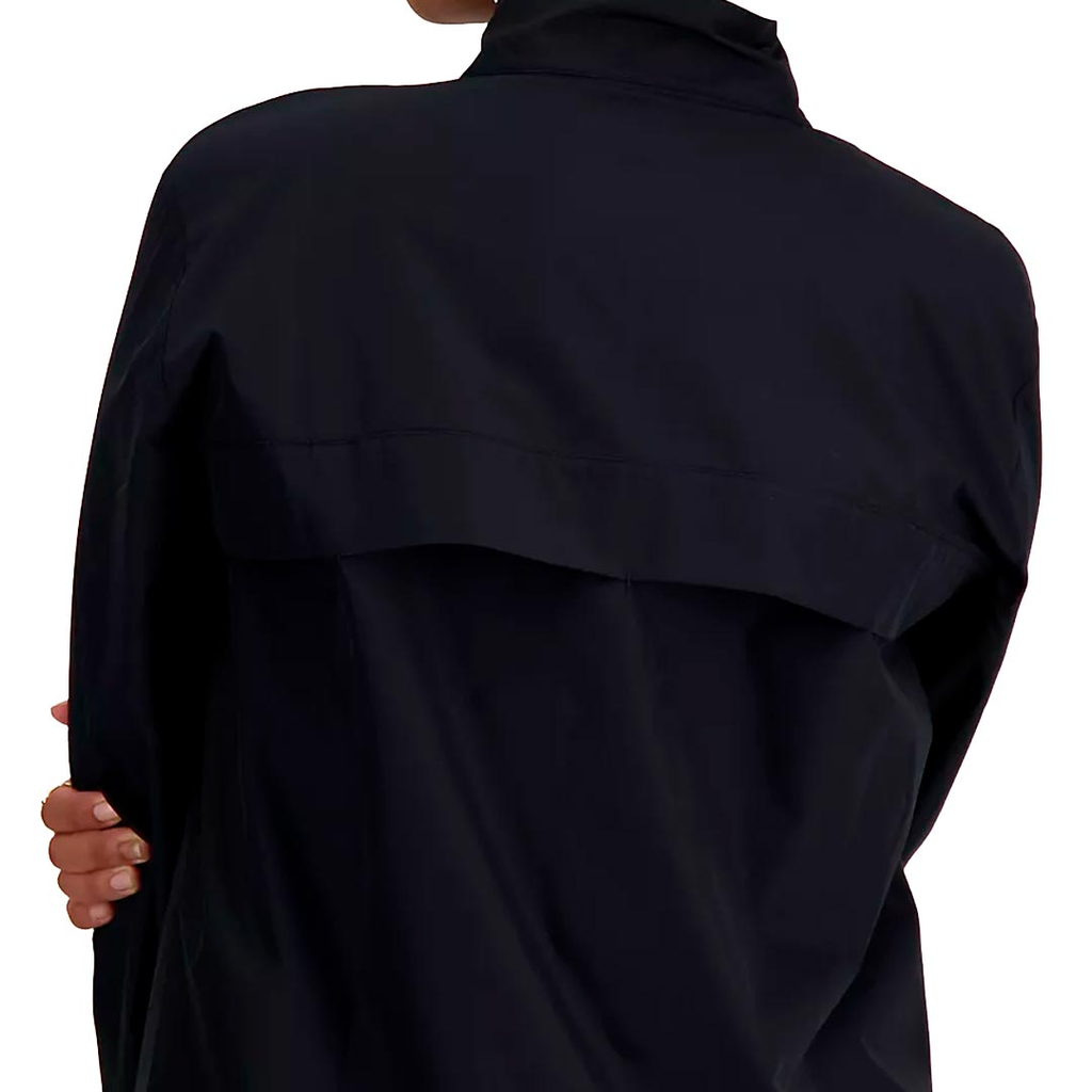 CHAQUETA TRAINNING NEW BALANCE ACTIVE WOVEN BLACK