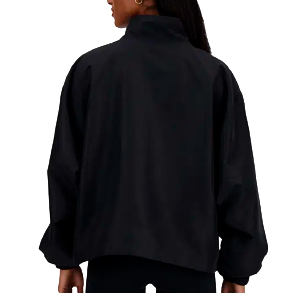 CHAQUETA TRAINNING NEW BALANCE SPORT ESSENTIALS OVSI BLACK